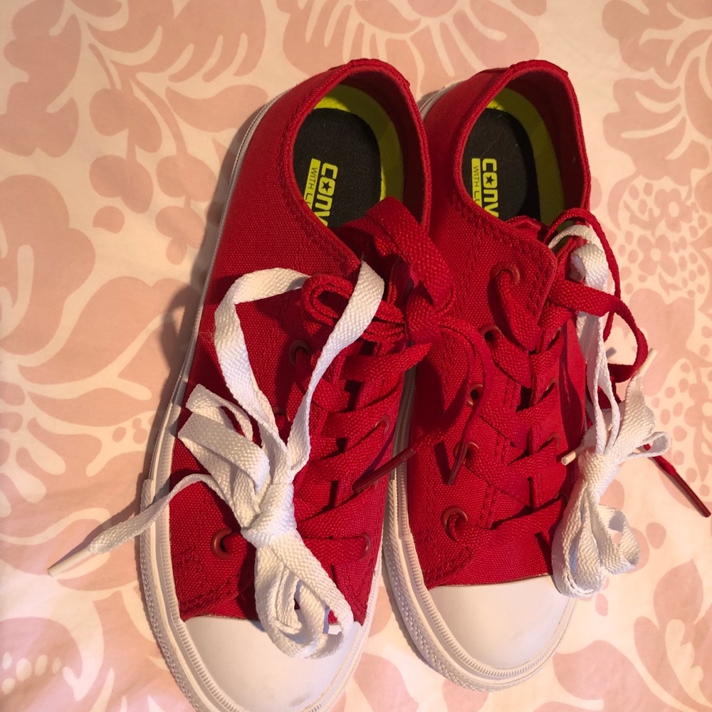 Red converse sneakers w Lunarlon